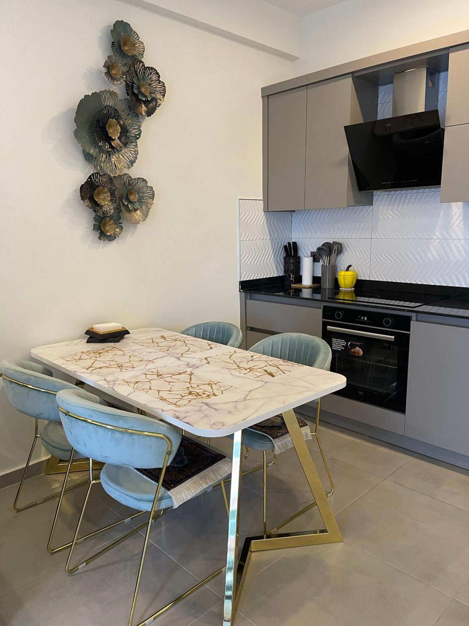 Sa Apartments! 300M To The Beach & Yekta Mall Alanya Exterior photo